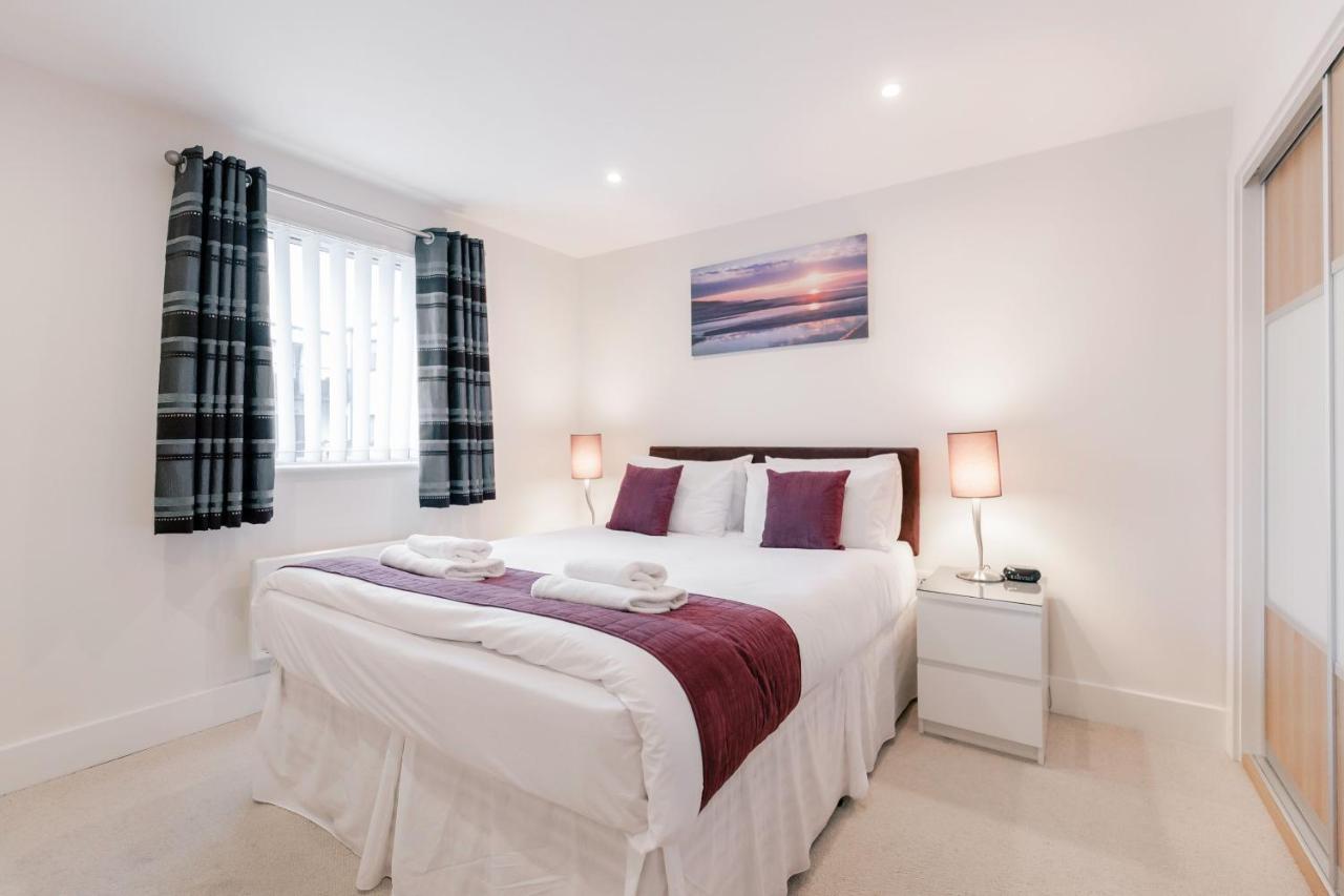 Roomspace Serviced Apartments - Capitol Square Epsom Exterior photo